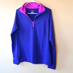 Womens Medium long sleeve top. Purple Tek Gear.